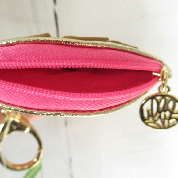 SOLD Lilly Pulitzer Leaf Coin Case Purse Keychain - Picture 3 of 4